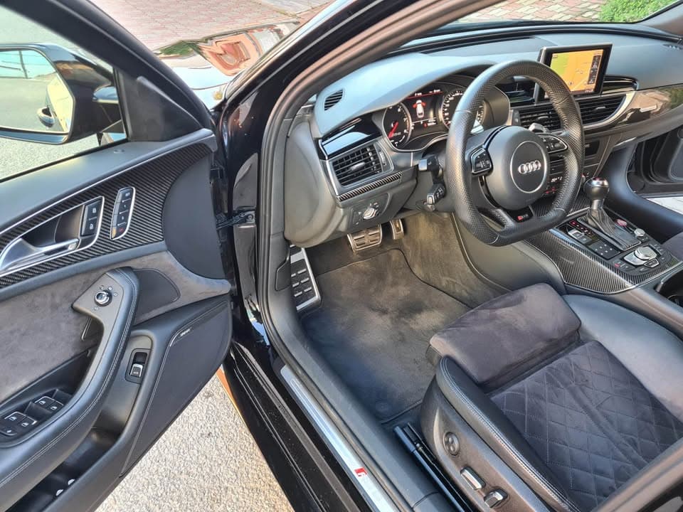 AUDI RS6 4,0 TFSI 412 kW QUATTRO VÝHŘEV NAVI KAMERA